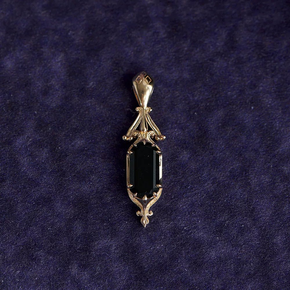 The Gemstone Pendant - Image 7